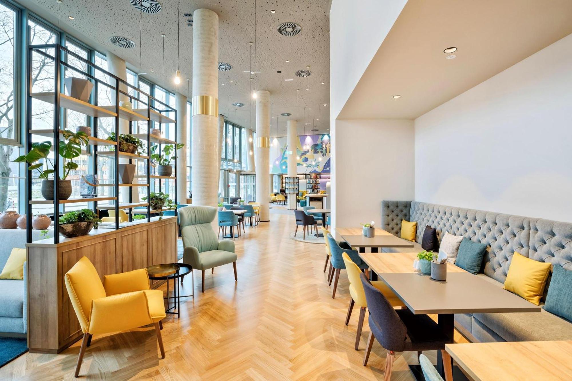 Spark By Hilton Vienna Messe Prater Luaran gambar