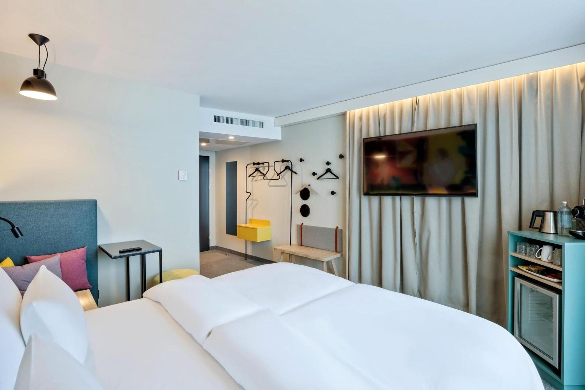 Spark By Hilton Vienna Messe Prater Luaran gambar