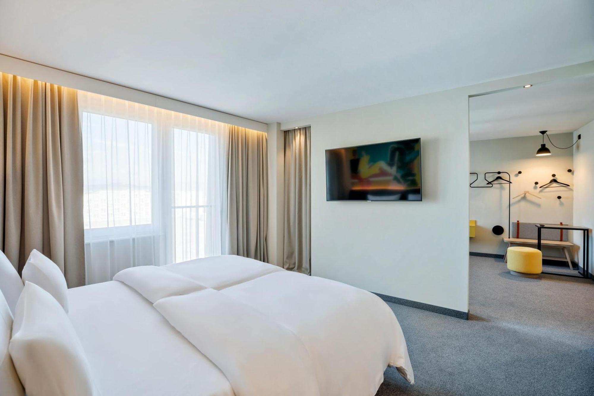Spark By Hilton Vienna Messe Prater Luaran gambar