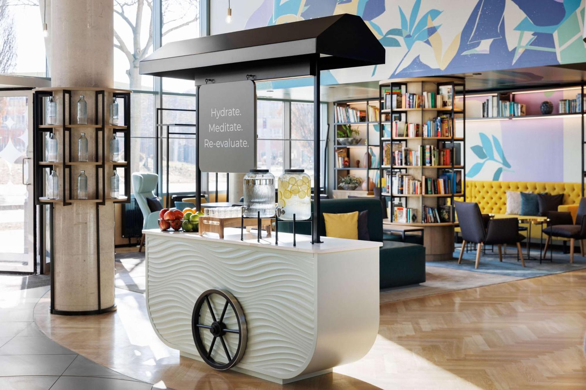 Spark By Hilton Vienna Messe Prater Luaran gambar
